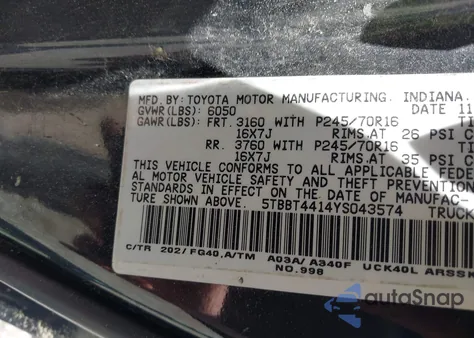 2000 Toyota Tundra Sr5 V8 from USA, damaged, VIN 5TBBT4414YS043574